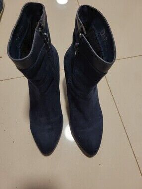 Women’s Navy Suede Pointed Toe Ankle Boots